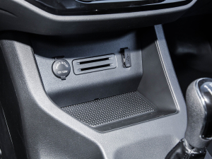 2022?yun)^ M5L 1.6L  7 g