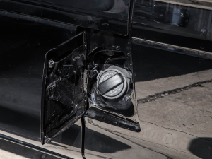 2022^ M5L 1.6L m 9 w