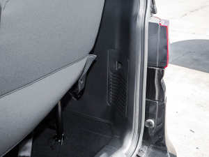 2022^ M5L 1.6L m 9 g