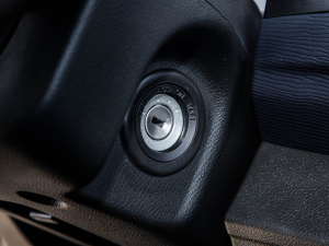 2022^ M5L 1.6L m 9 п؅^