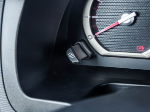 2022^ M5L 1.6L m 9 п؅^