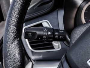 2022^ M5L 1.6L m 9 п؅^