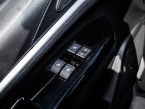 2022^ M5L 1.6L m 9 п؅^