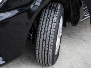 2022^ M5L 2.0L  7 (x)(ji)^