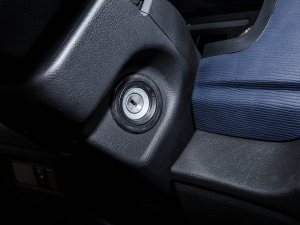 2022^ M5L 2.0L  7 п؅^