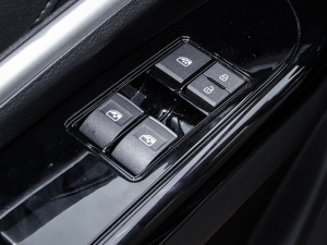 2022?yun)^ M5L 2.0L  7 п؅^(q)