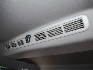 2022^ M5L 2.0L  9 п؅^(q)