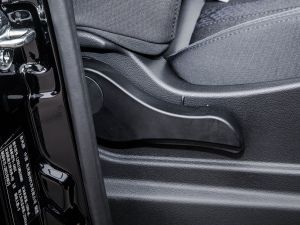 2022?yun)^ M5L 1.6L  9 g