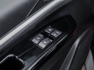 2022^ M5L 1.6L  9 п؅^