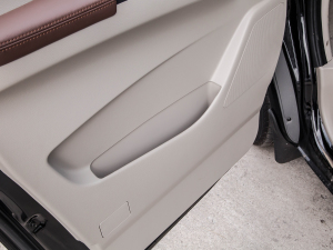 2022^ M5L 1.6L m 7 ǰTg