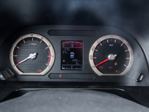 2022款奋斗款 M5L 1.6L 舒适型 7座 仪表
