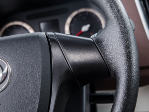 2022^ M5L 1.6L m 7 п؅^(q)