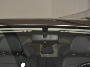 2022^ M5L 2.0L A 7 ^