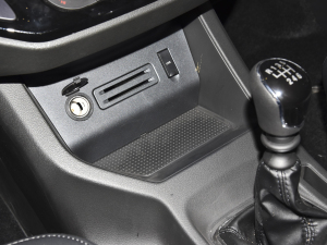 2022^ M5L 2.0L A 7 g