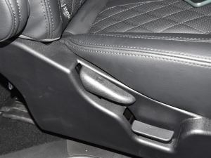 2022^ M5L 2.0L A 7 g