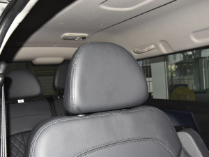 2022^ M5L 2.0L A 7 g