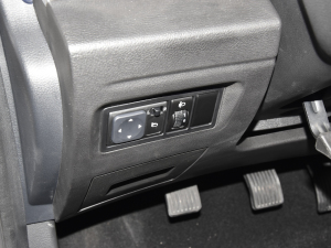 2022^ M5L 2.0L A 7 п؅^