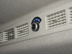 2022^ M5L 2.0L A 7 п؅^