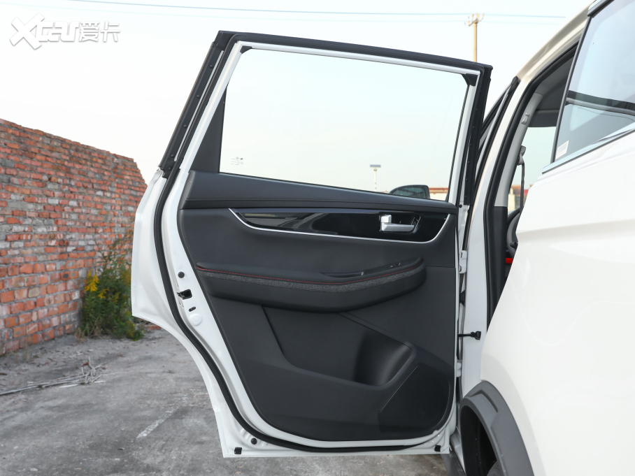 2022L(fng)T5 ʢ 1.8T քӈA