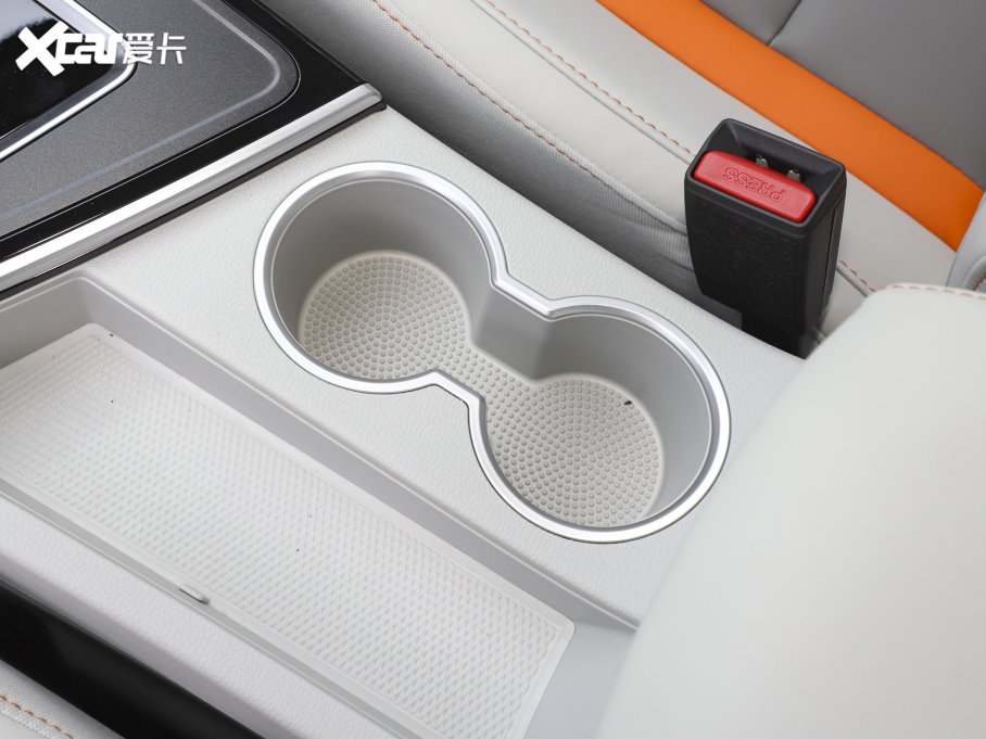 2022LT5 Rհ 1.5T DCT 