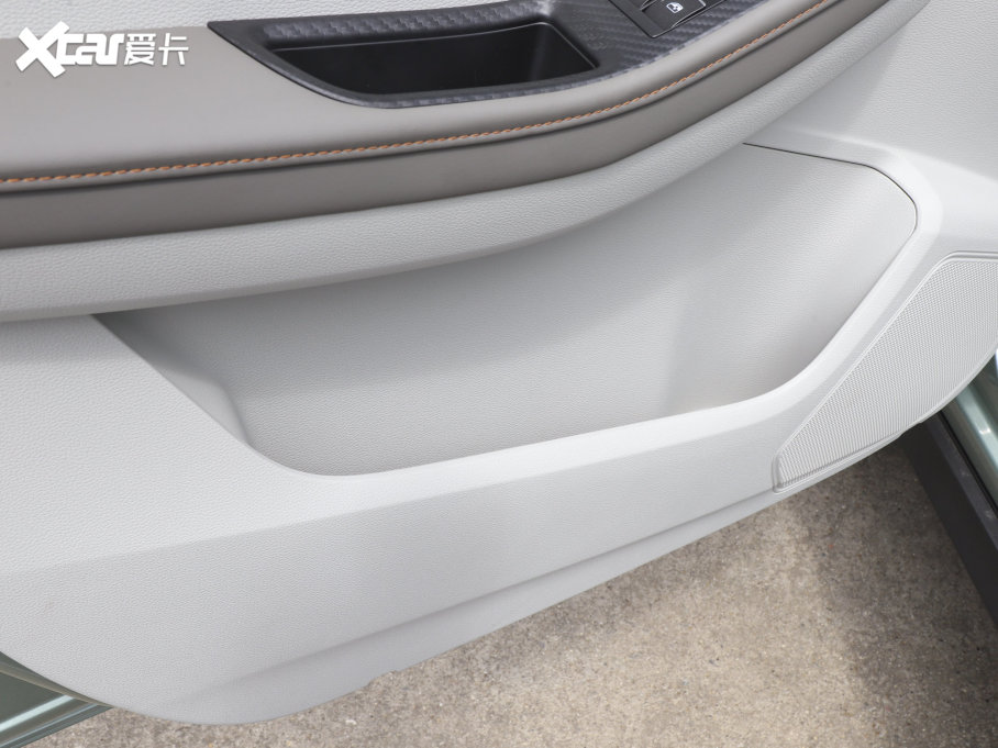 2022LT5 Rհ 1.5T DCT 