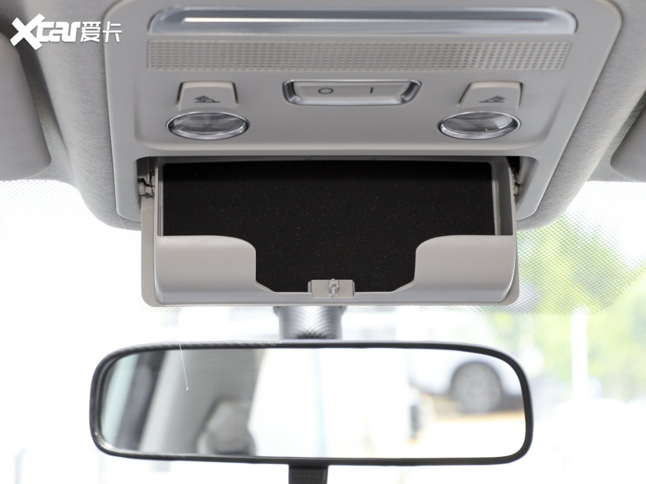 2022LT5 Rհ 1.5T DCT 