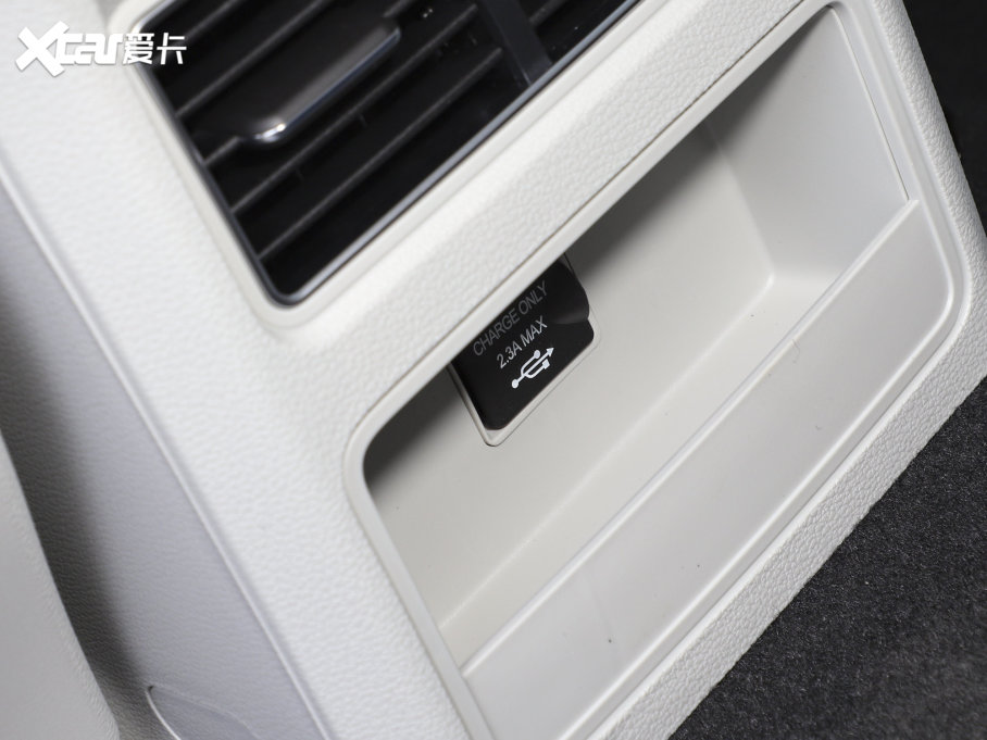 2022L(fng)T5 Rհ 1.5T DCT 