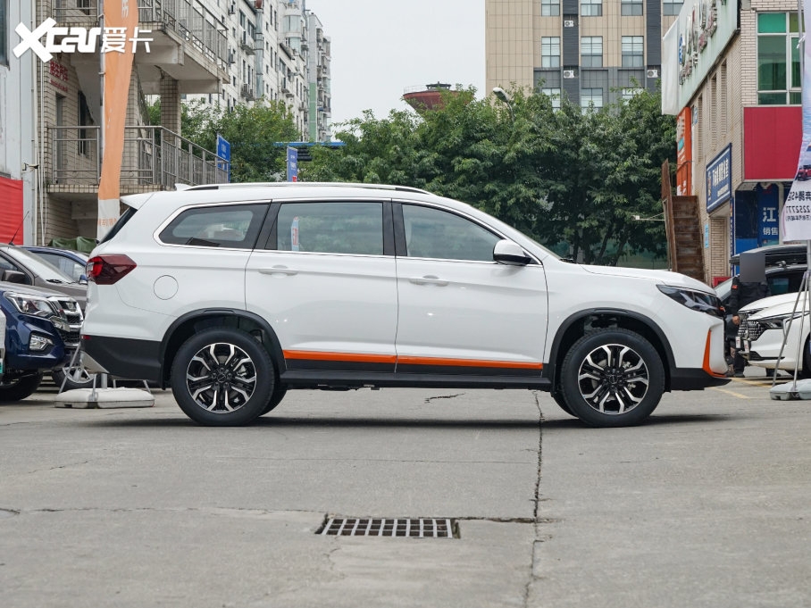 2022LT5 Rհ 1.5T DCT 