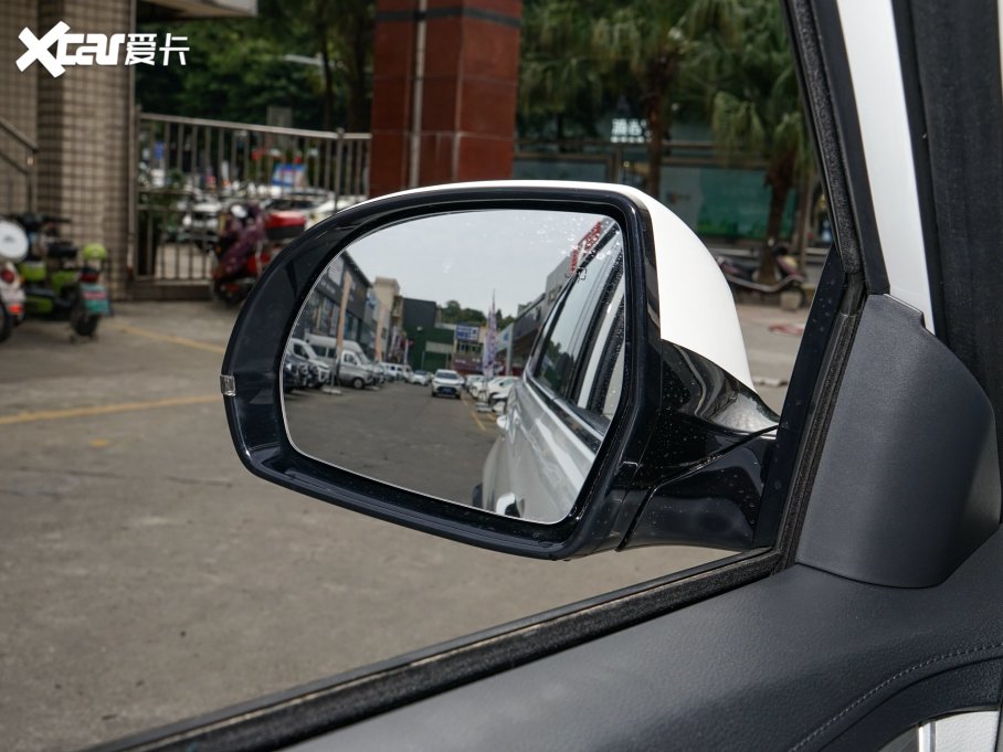 2022LT5 Rհ 1.5T DCT 