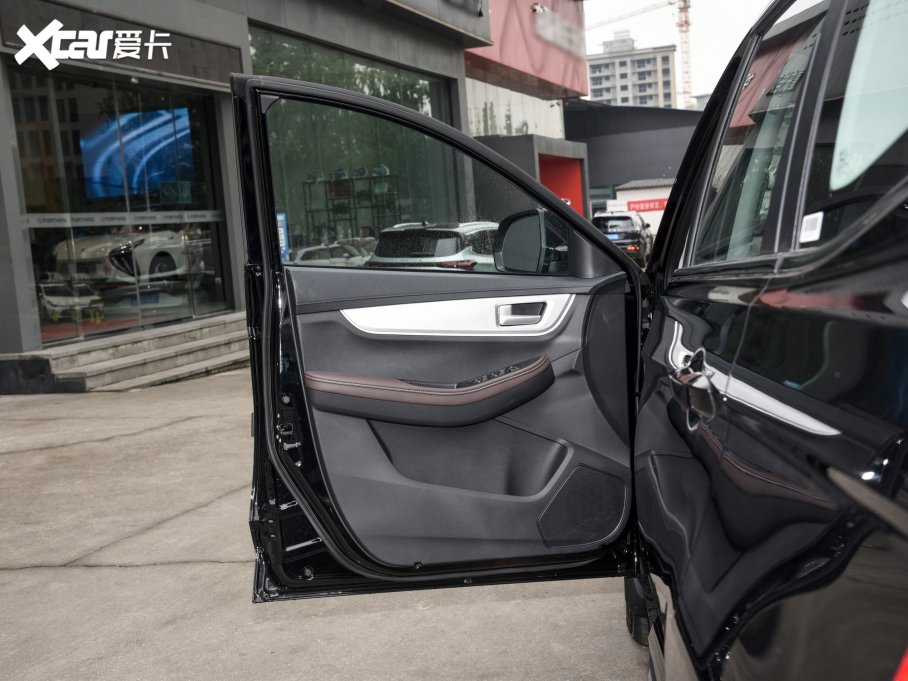 2023L(fng)T5 ʢ 1.6L ք