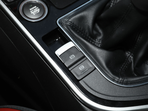 2022ʢ 1.8T քӈA v܇Ƅ