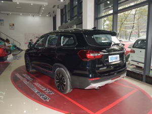 2022款盛世款 1.5T 自动远梦版七座 左后45度