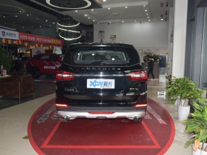 2022款盛世款 1.5T 自动远梦版七座 正后	