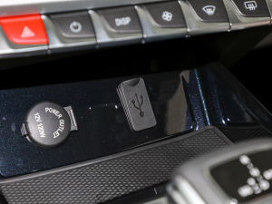 2022Rհ 1.5T DCTȼ  п؅^