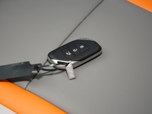 2022款马赫版 1.5T DCT激擎款 七座 车钥匙