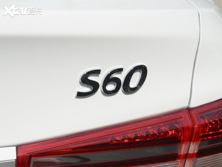 2022款 风行S60EV 畅行版