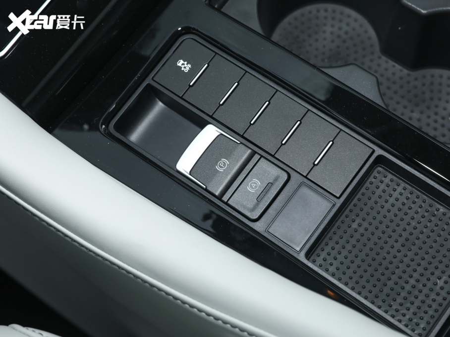 2022L(fng)M7 I(lng) 2.0T ԄӺ