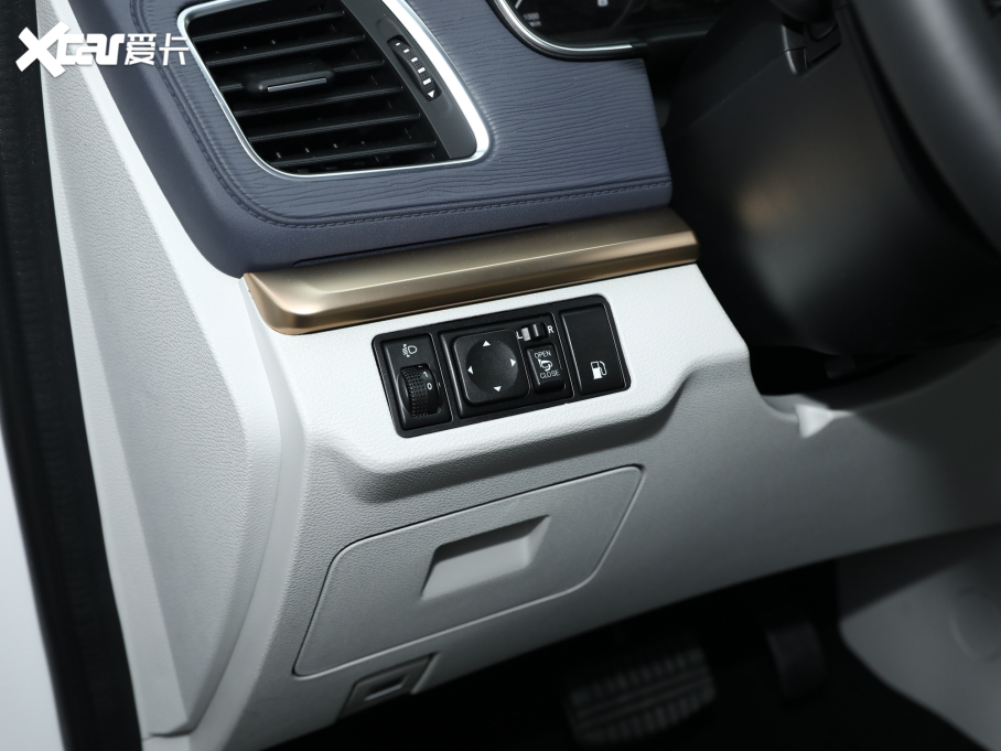 2022L(fng)M7 I(lng) 2.0T ԄӺ