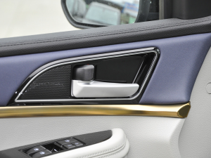 2022I(lng) 2.0T Ԅ(dng) п؅^(q)