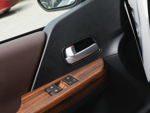 2022I 2.0T ԄӲ п؅^