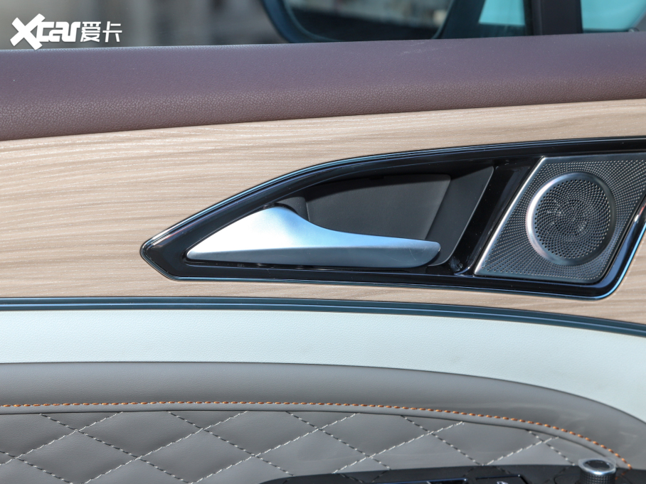 2022LСͧ 1.5T DCT°