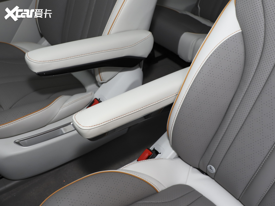 2022LСͧ 1.5T DCT׷L