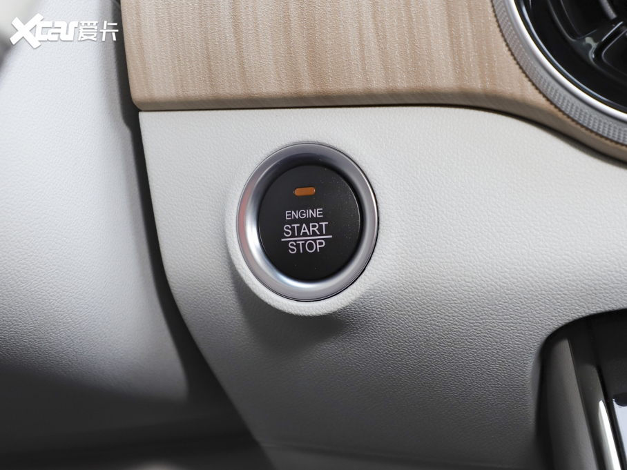 2022LСͧ 1.5T DCT׷L