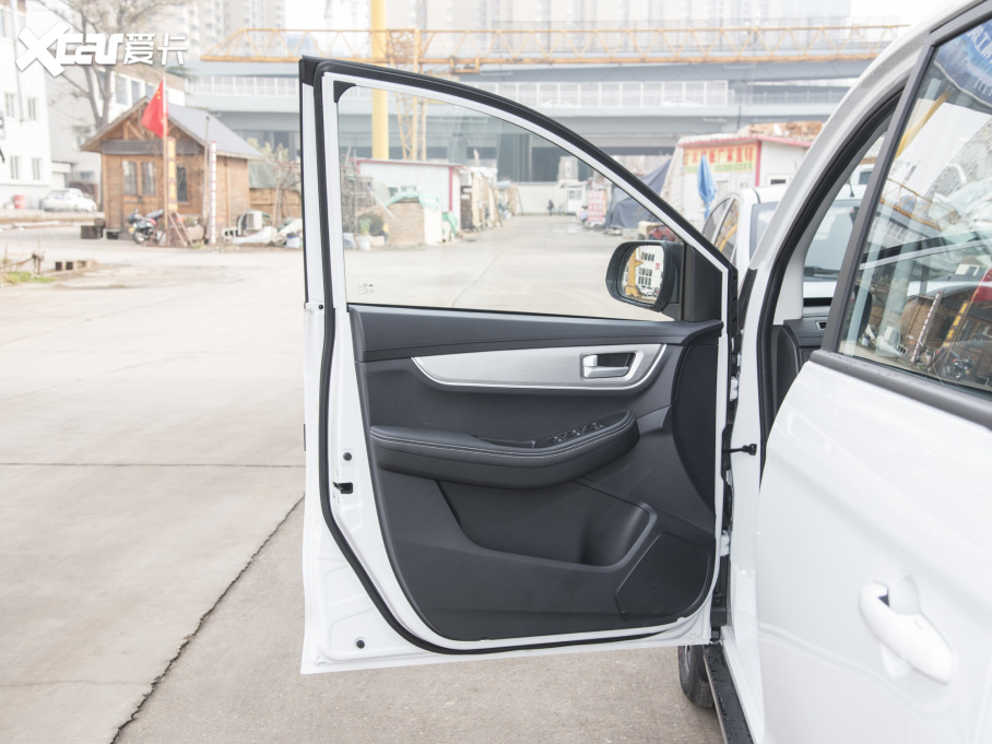 2022LSX6 1.6L քӺA-ഺ