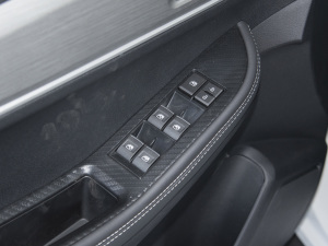 20221.6L ք-ഺ {܇ƅ^	