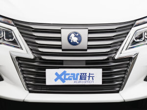 2022款普通版 基本型 7座 中网