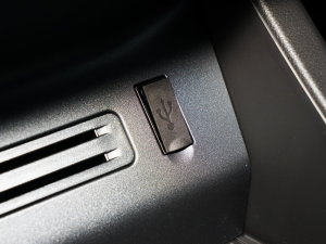 2023M5L 1.6L A 7 п؅^(q)