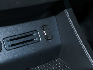 2023M5L 1.6L  7 п؅^