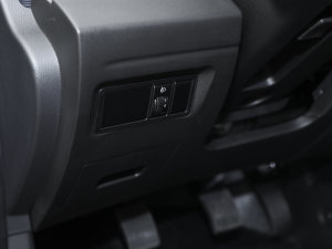 2023V3 1.6L  2 п؅^