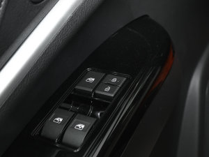 2023V3 1.6L  2 п؅^